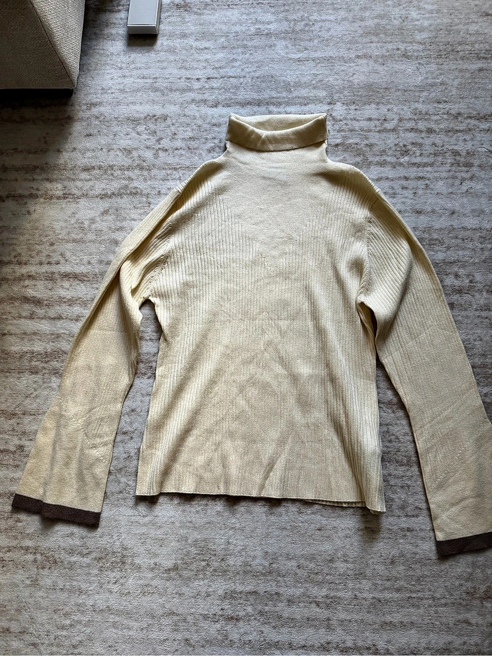 Varley Ravena Rib-Knit Turtleneck Sweater Cream Large - Picture 3 of 5